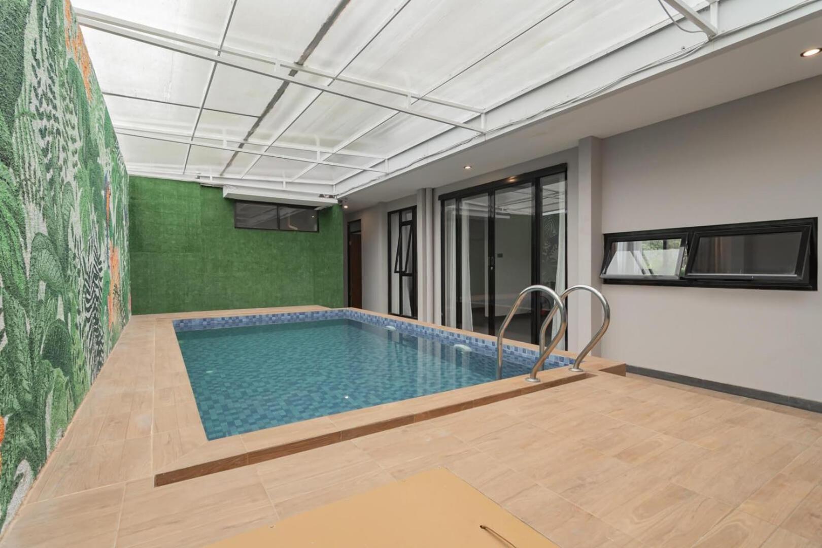 Reddoorz Plus Near Lembang Park & Zoo Екстериор снимка